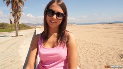 После пляжа девушка пришла к парню и кинулась трахаться с ним №1