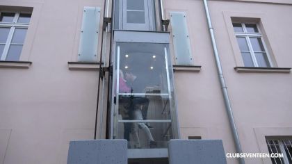 Блондинку заводит брат мужа и она раздвигает перед ним ноги №1