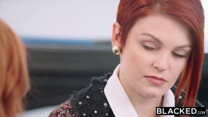 Рыжие бабы просто в восторге от длинного члена негра №4