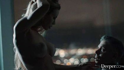 Седой мужик с разрешения жены ебется с привлекательной любовницей №2