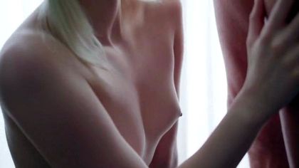 Девушка все утро сосала член мужа сестры и трахалась с ним раком в щелку №2