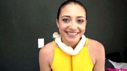 Пацан застукал девок за лесби-сексом и жестко поимел в писюльки №3