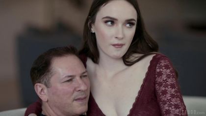 Дядя трахает племянницу из-за ее упругой задницы №3