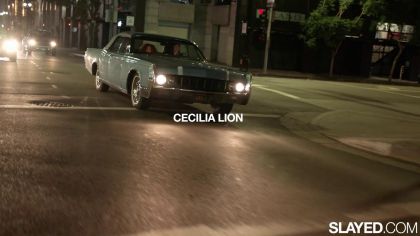 Негритянка страпонит кудрявую мулатку в пизду №1