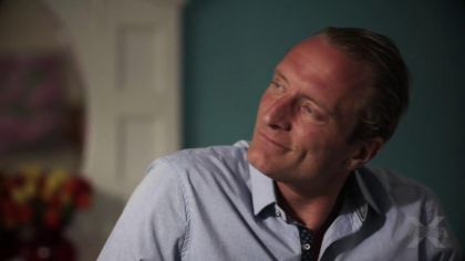 Старый папка обалдел от тугой киски дочки №3