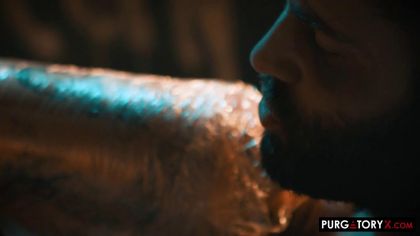 Парни оттрахали все дырки похотливой давалки №4