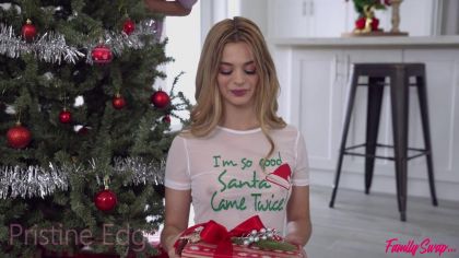 Новогодняя групповуха свингеров с горячими женами №1