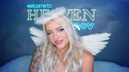 Татуированная шлюха глубоко трахнута в жопу №1