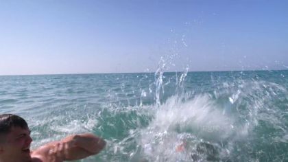 Красивый секс на пляже со стройной сучкой №10