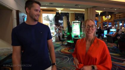 Отодрал горячую телку после знакомства в баре №2