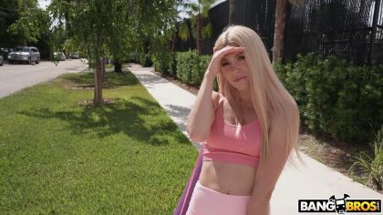 Снял блондинку на дороге для анального перепиха №2