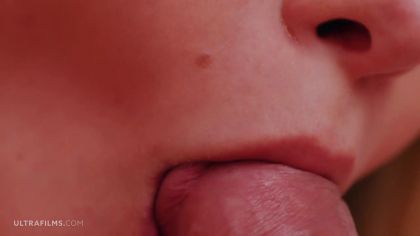 Худенькая соска нежно трахнута в пилотку №3