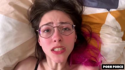 Подруга в очках показала ахегао во время траха №2