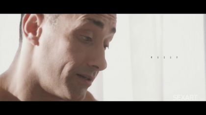 Красиво вдул стройной жене на кресле №1