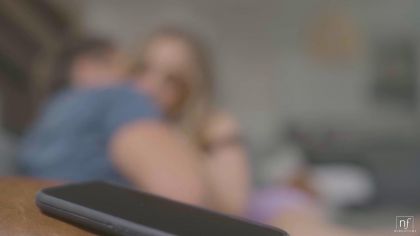 Подбила брата к сексу втроем с горячей подругой №1