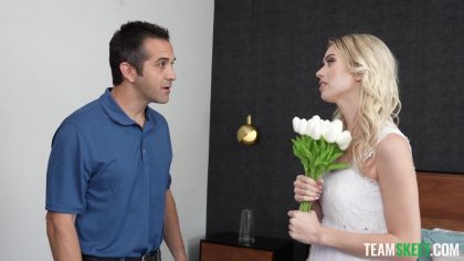 Перед свадьбой обязательно нужно потрахаться с папой №3