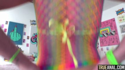 Разрыв девичьего ануса без всякого сожаления №4