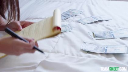 Папочка порадовал размером члена №1