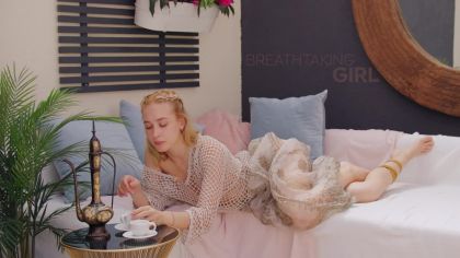 Время насладиться горяченькой мастурбацией №1