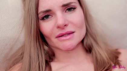 Изумительные кунилингусы ухоженных пилоток №5