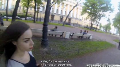 Турист соблазнил во время пикапа незнакомку и отымел в писю без гондона №2