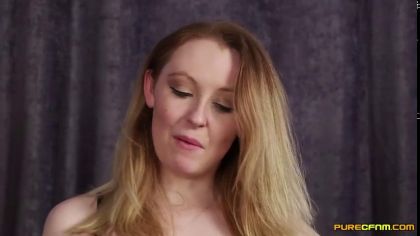 Три красотки сосут один член и доводят мужика до пика блаженства №10