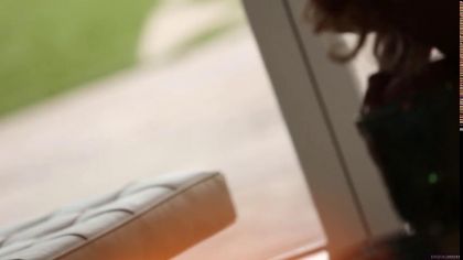 Девушка с маленькой грудью нежно мастурбирует письку №10