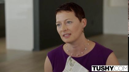 Зрелый самец трахает молодую в анал и доводит до бурного экстаза №2