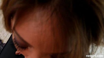 Три лесбиянки наслаждаются страпоном и доводят друг дружку до оргазма №7